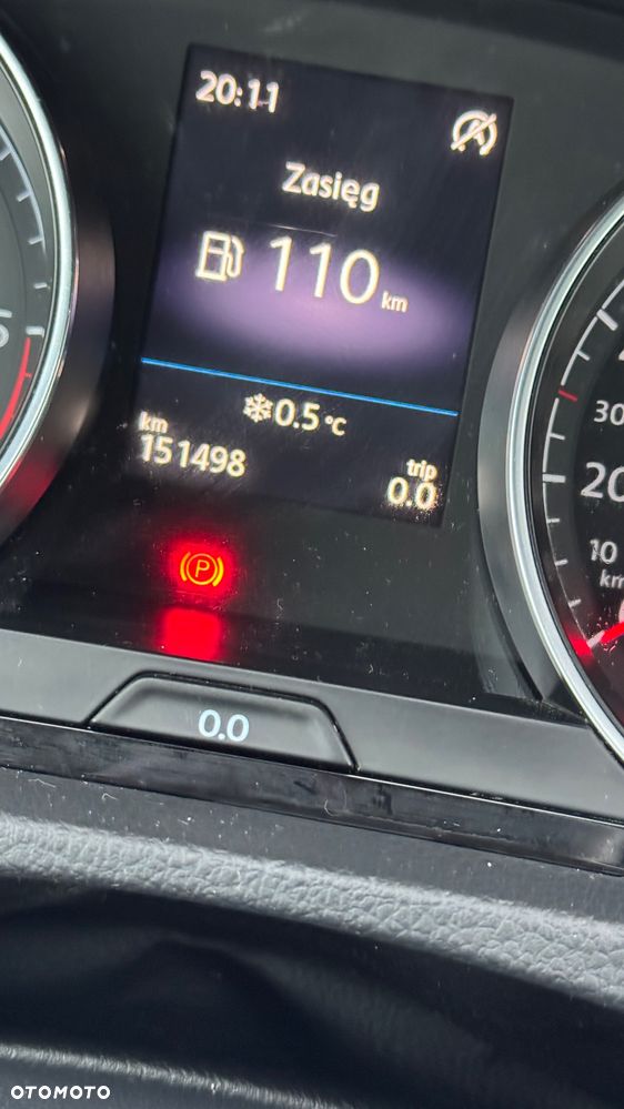 Volkswagen Golf - 28