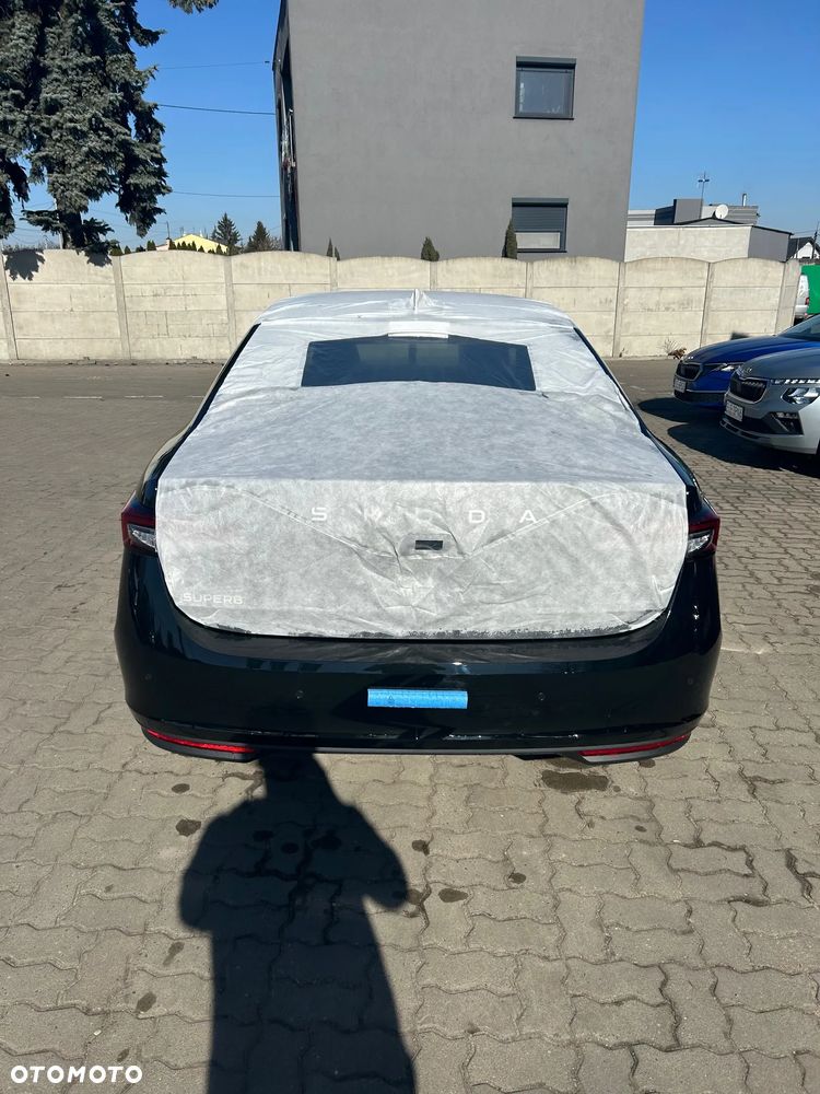 Skoda Superb 2.0 TDI SCR Essence DSG - 3