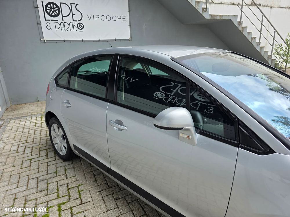 Citroën C4 1.6 HDi Exclusive Airdream - 22