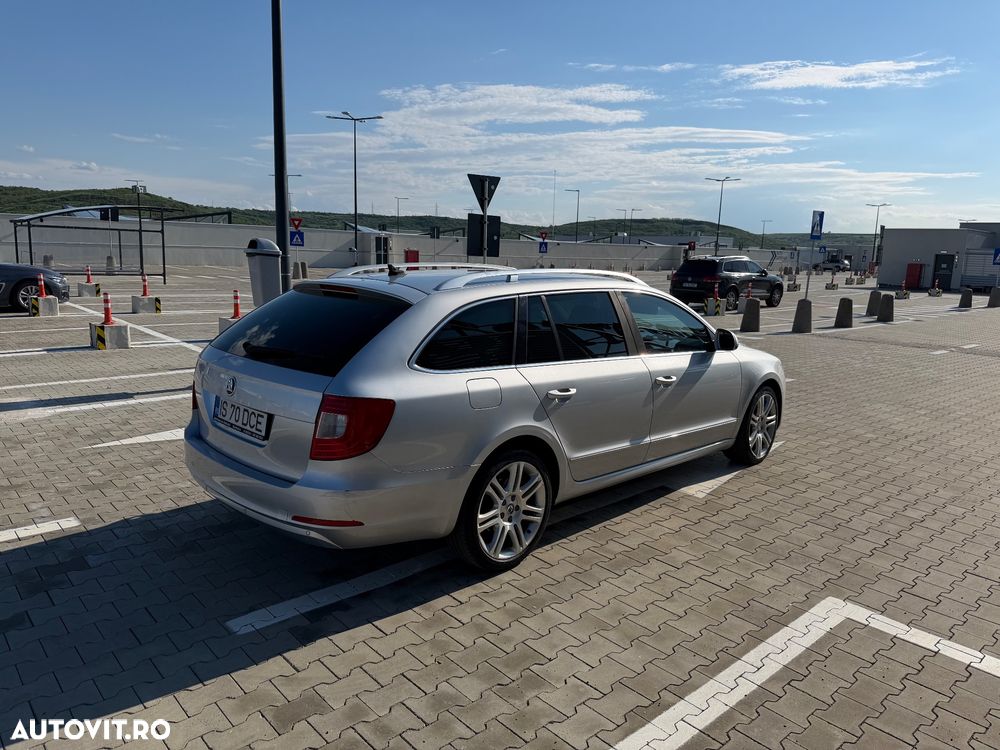 Skoda Superb 2.0 TDI Elegance DSG 4x4 - 5