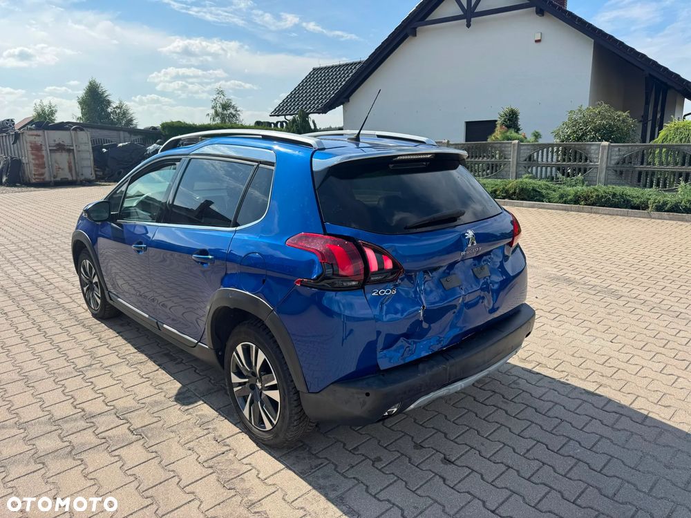 Peugeot 2008 PureTech 130 Stop&Start EAT6 Allure - 4