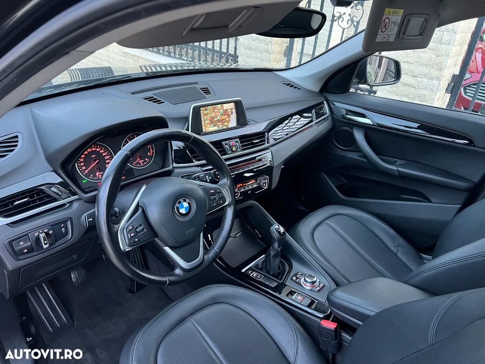BMW X1 sDrive18d - 12