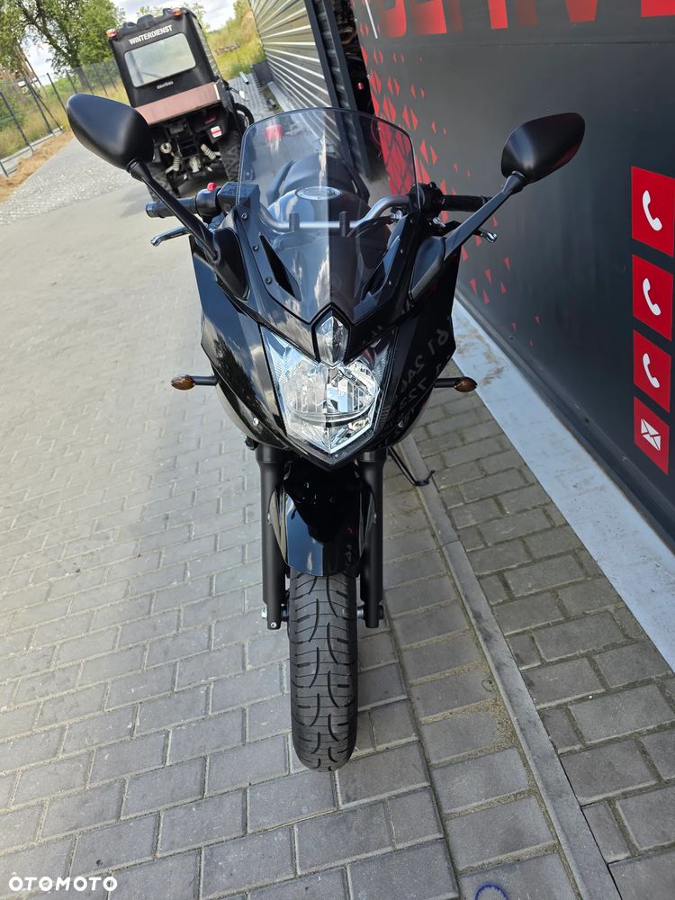 Yamaha XJ - 27