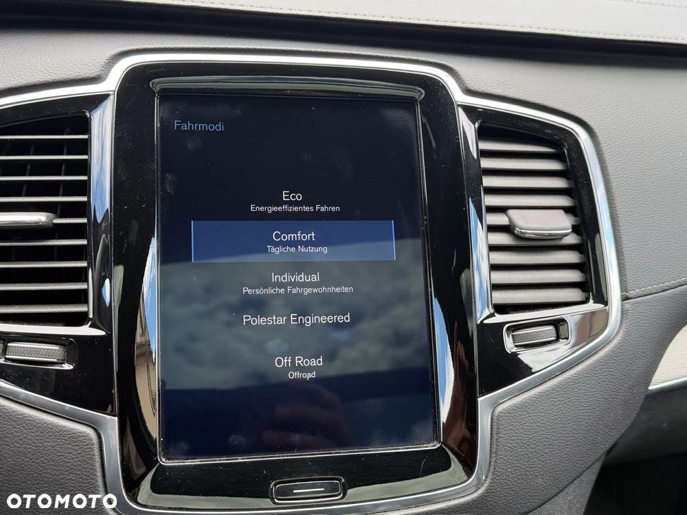 Volvo XC 90 T6 AWD Inscription 7os - 28
