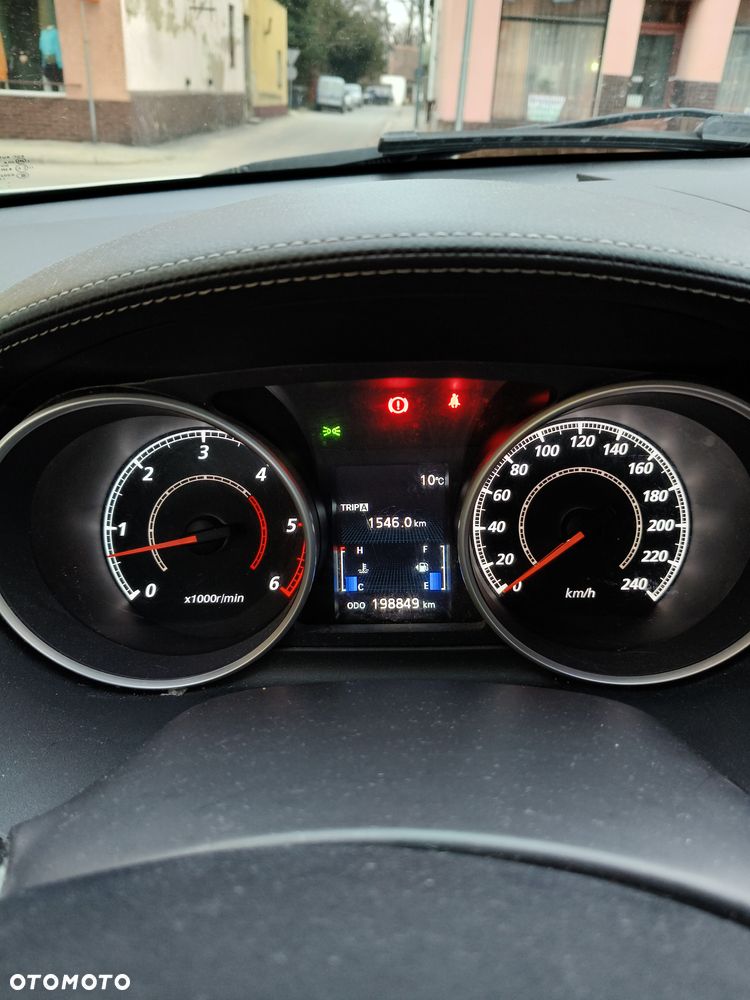 Mitsubishi Outlander 2.2 DI-D 4WD Intense - 6
