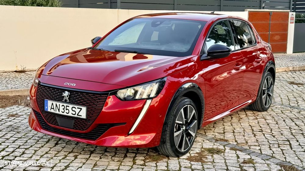 Peugeot e-208 50 kWh GT - 2