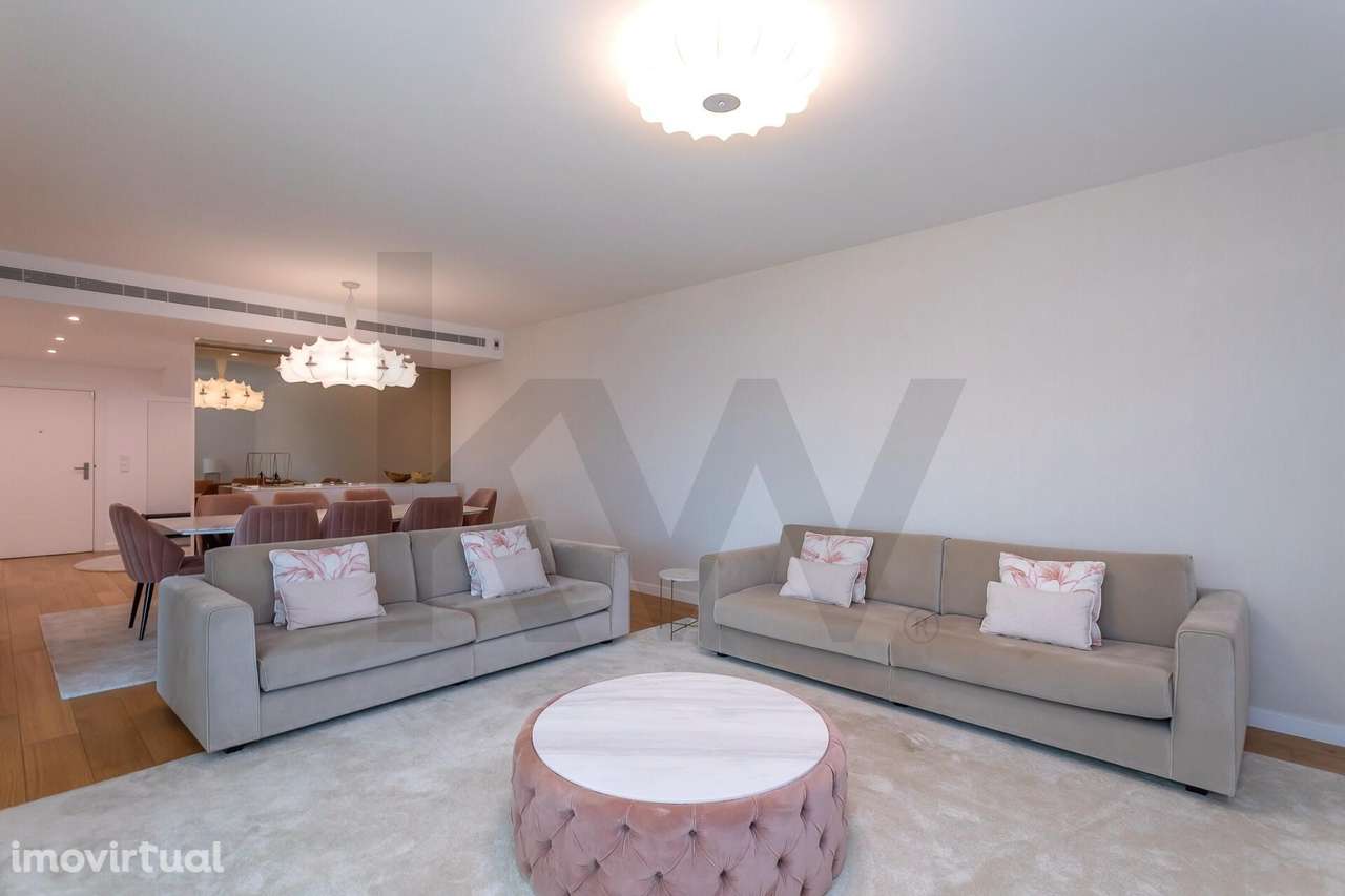 Arrendamento T5 Quinta dos Alcoutins  | Duplex com Piscina Privativa e - Grande imagem: 4/34