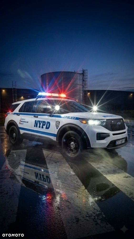 Ford Explorer - 11