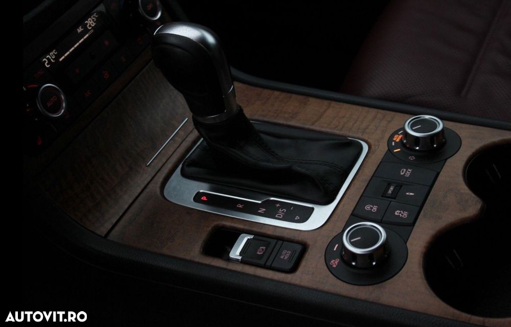 Volkswagen Touareg 3.0 V6 TDI Blue Motion DPF Automatik Exclusive - 12