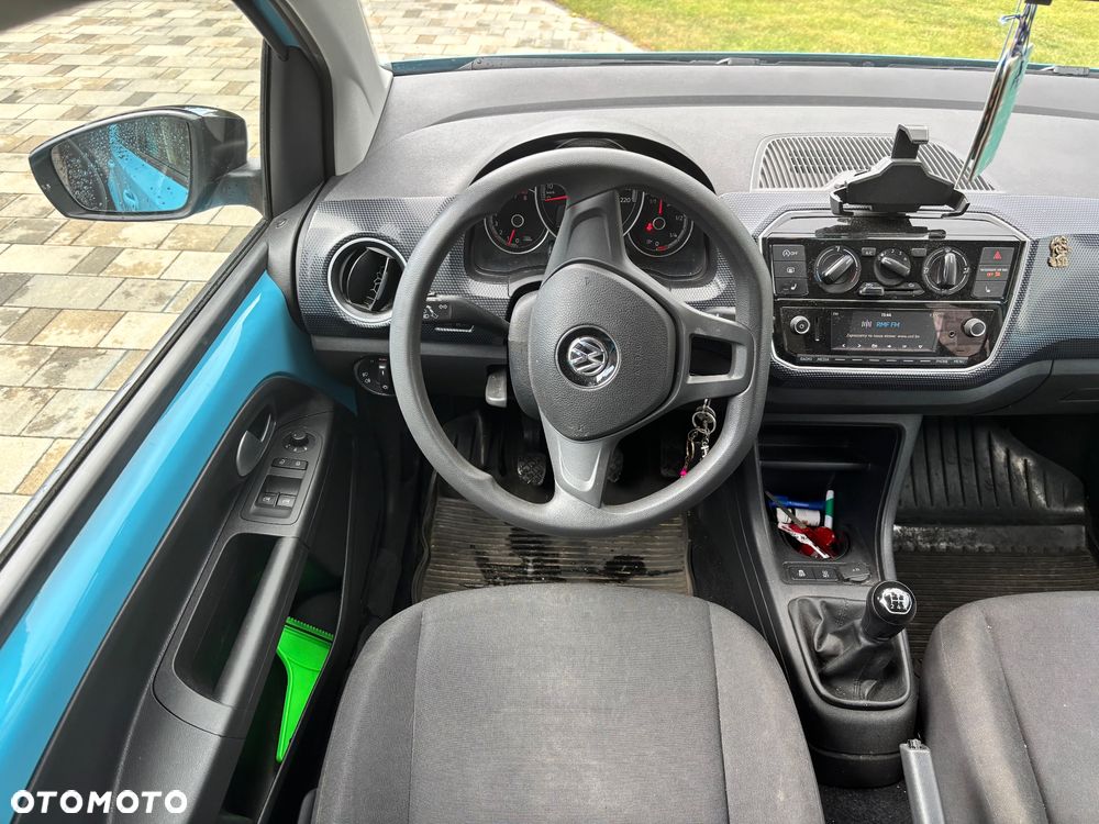 Volkswagen up! R-Line - 18