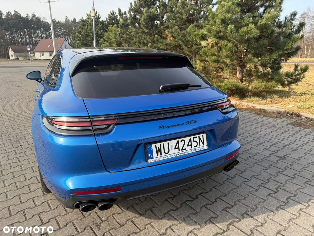 Porsche Panamera - 3