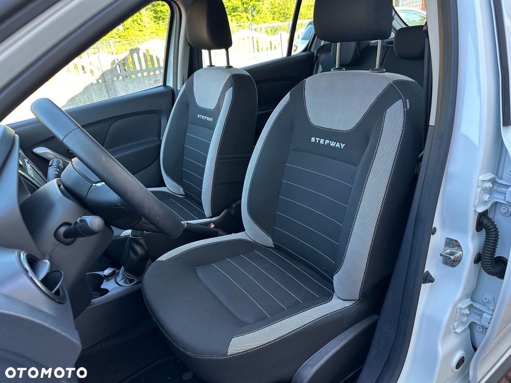 Dacia Sandero Stepway TCe 90 Ambiance - 26