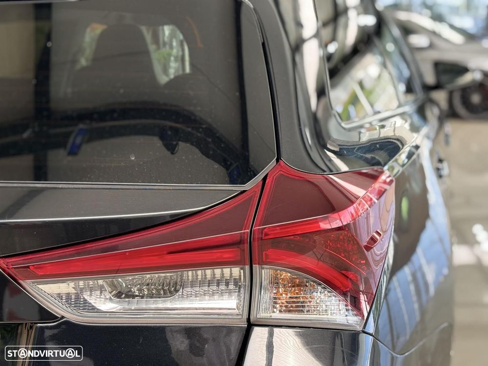 Toyota Auris Touring Sports 1.4 D-4D Active - 12