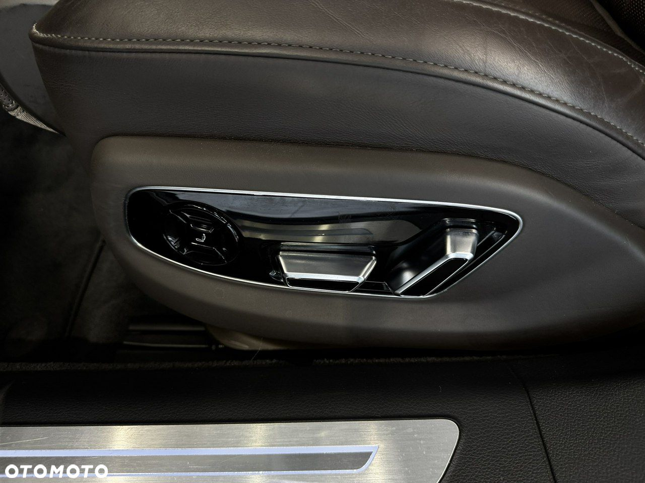 Audi A8 - 17