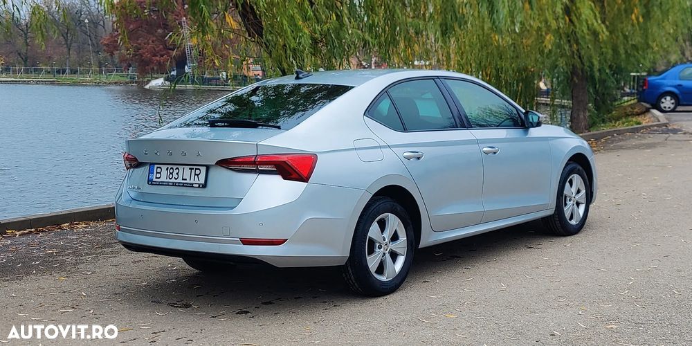 Skoda Octavia 1.5 TSI Ambition - 4