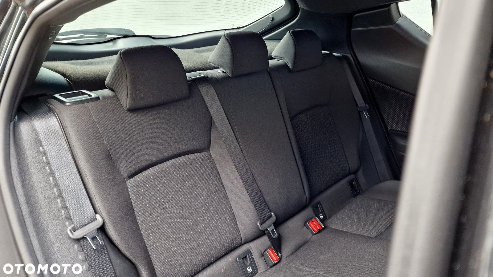 Toyota C-HR 1.2 T GPF Premium - 28