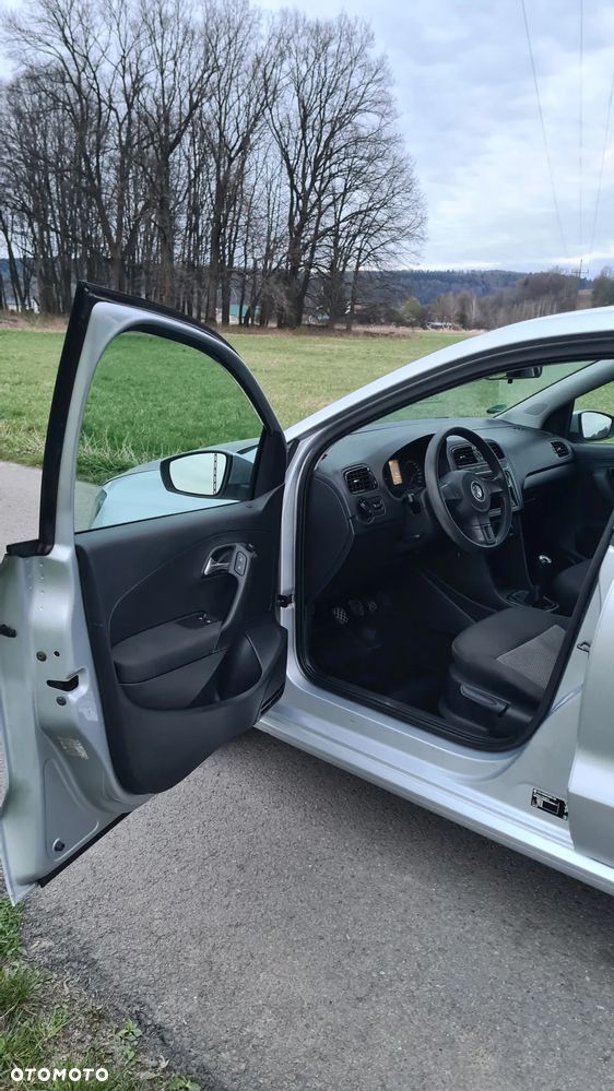 Volkswagen Polo 1.6 TDI Trendline - 11
