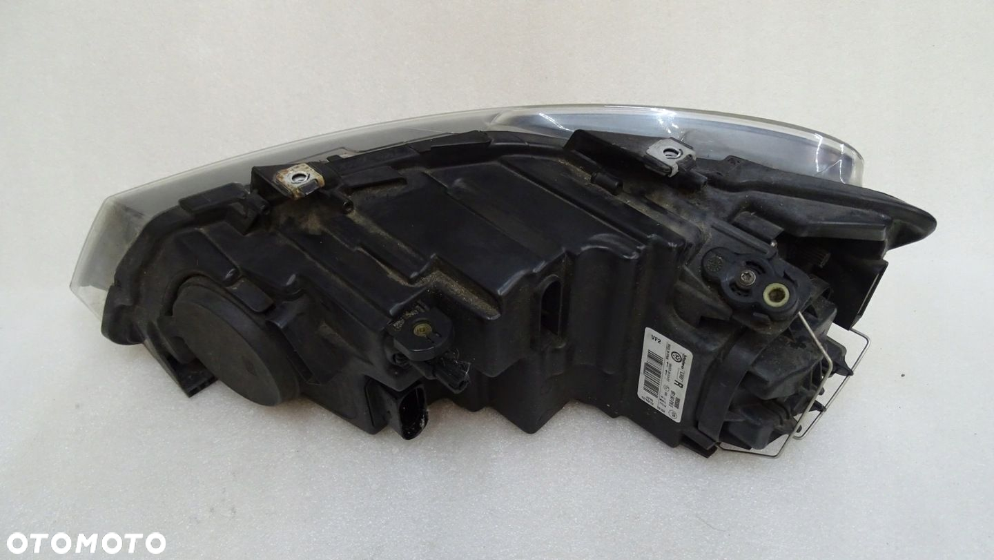 VW POLO 6R1 - lampa przednia prawa - 5