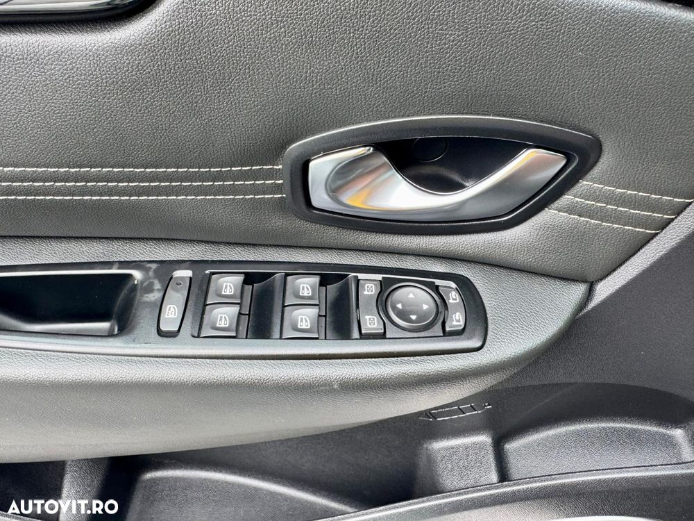 Renault Scenic - 35