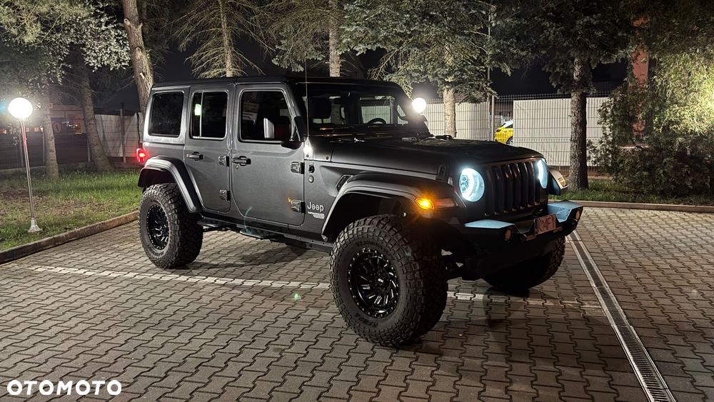 Jeep Wrangler - 31