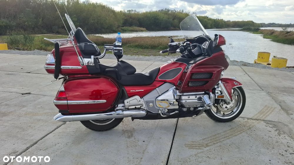 Honda GL - 4