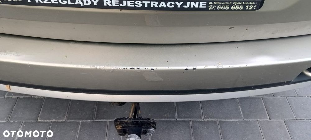 Dacia Duster 1.5 dCi Laureate - 5