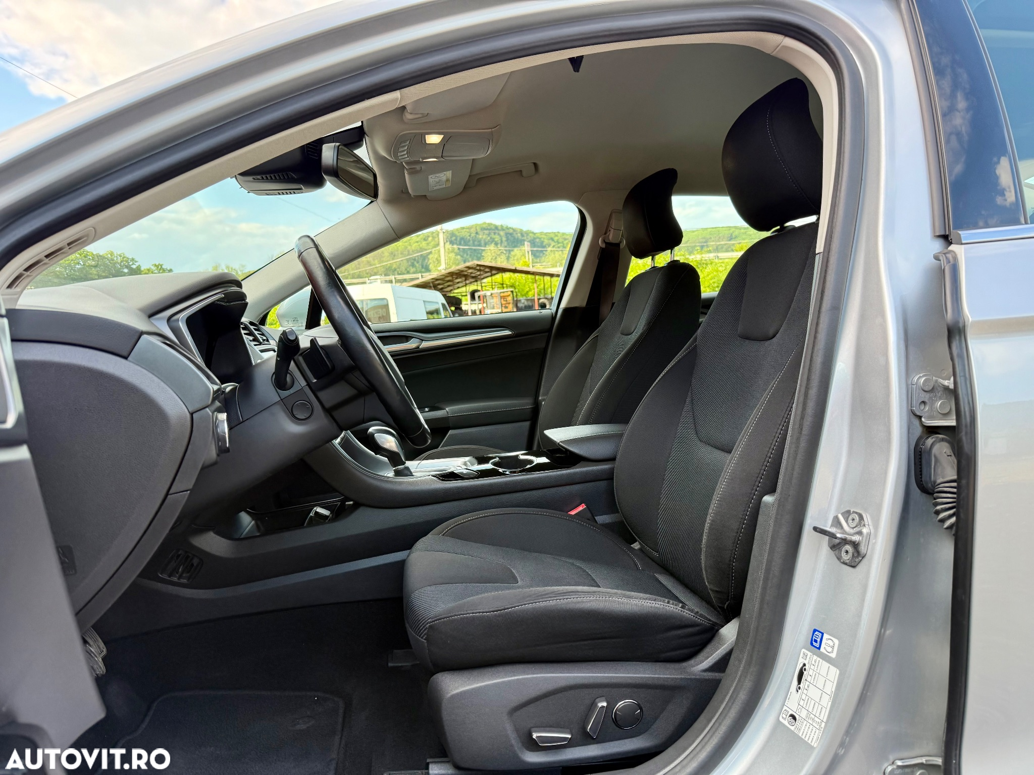 Ford Mondeo - 9