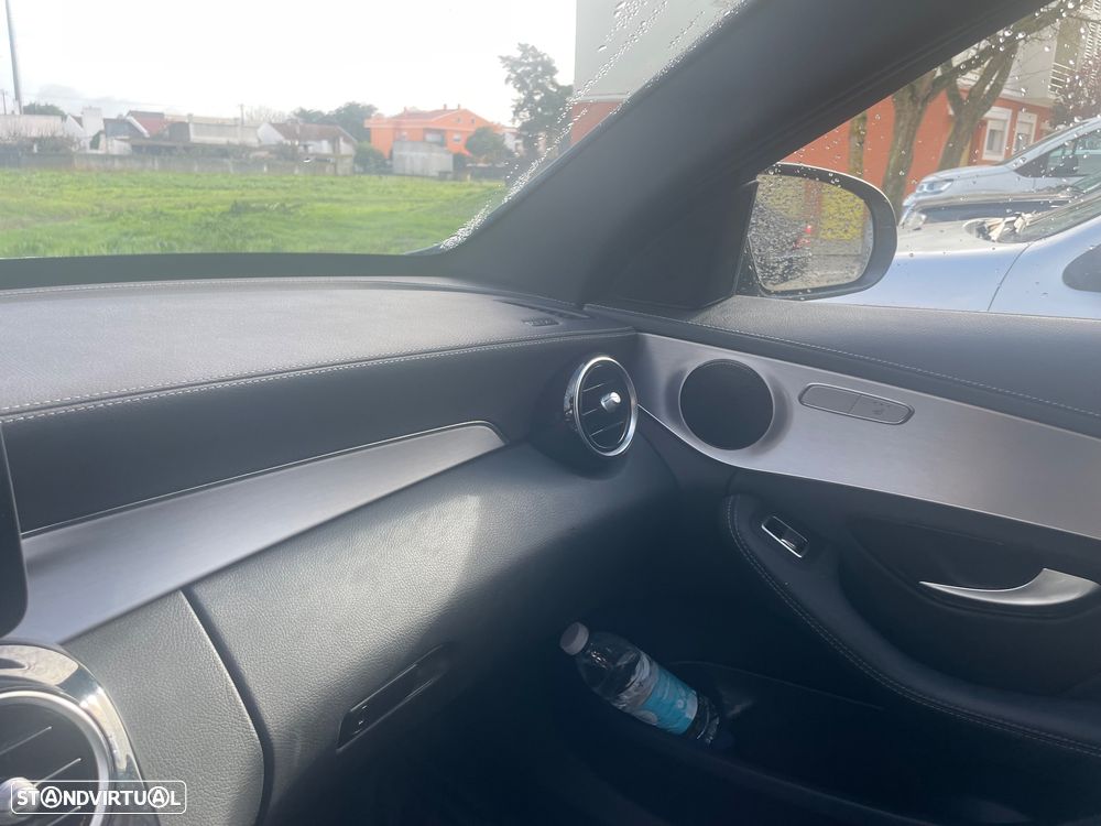 Mercedes-Benz C 300 BlueTEC Hybrid AMG Line - 8
