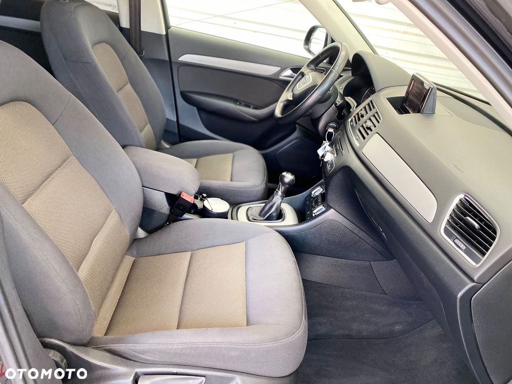 Audi Q3 2.0 TDI Edycja Specjalna - 14