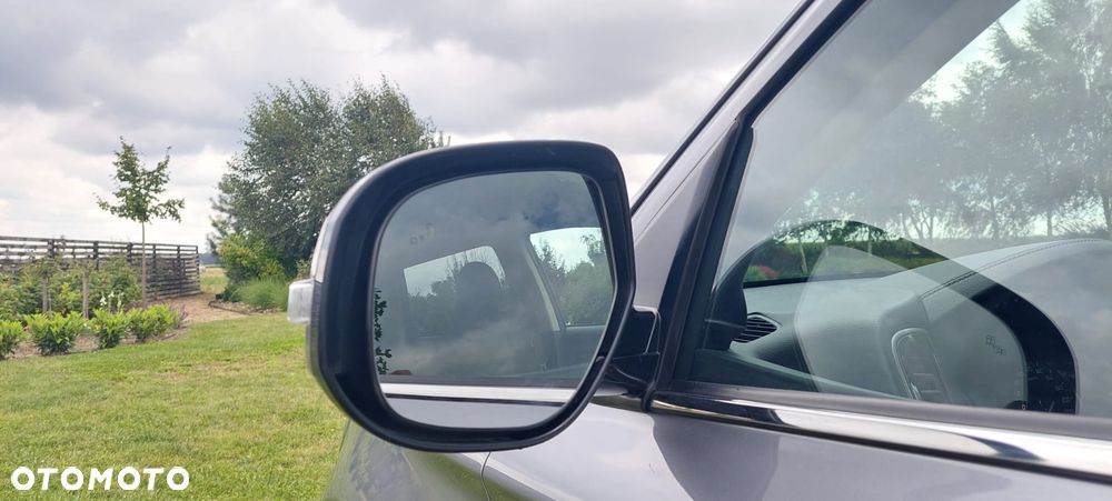 Mitsubishi Outlander 2.0 Intense Comfort 4WD CVT - 27