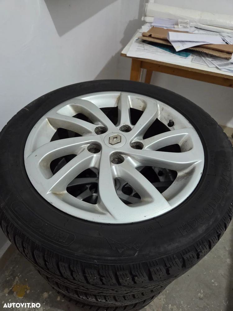 Renault Megane ENERGY TCe 115 Start & Stop LIMITED - 24