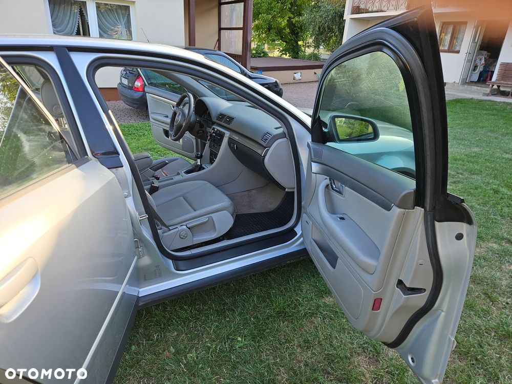 Audi A4 Avant - 19