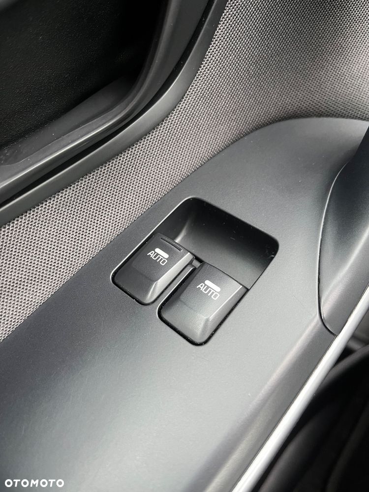 Kia Ceed 1.4 M - 32