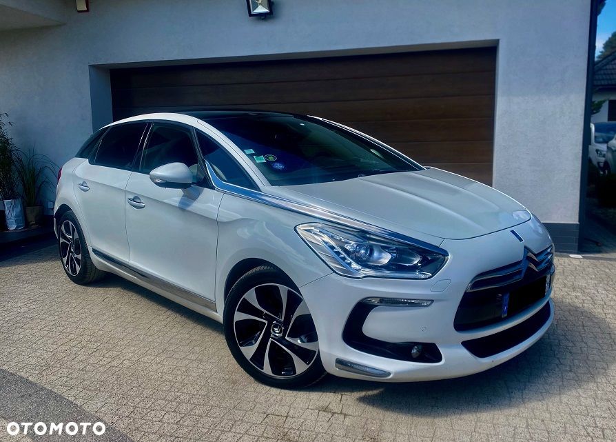 Citroën DS5 THP 155 SoChic - 5