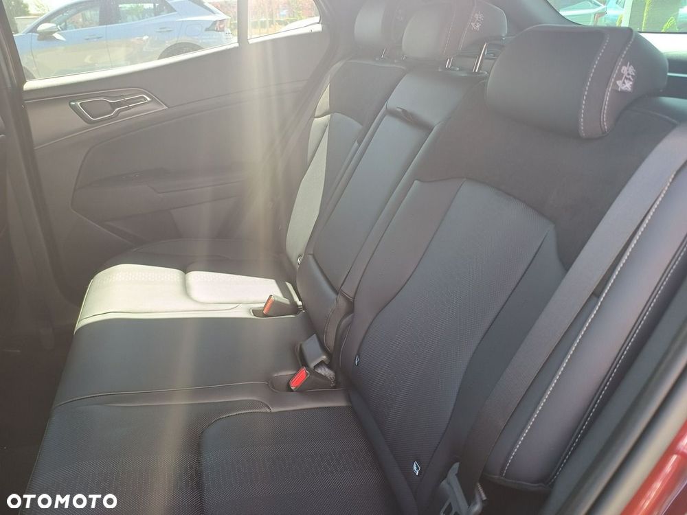 Kia Sportage 1.6 T-GDI HEV Black Edition 2WD - 19