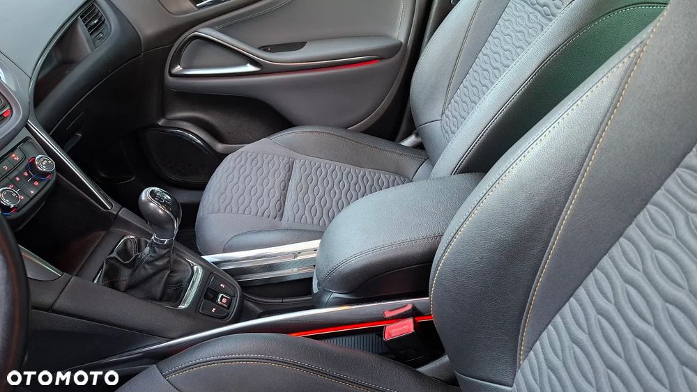 Opel Zafira Tourer 2.0 CDTI ecoFLEX Start/Stop Active - 19