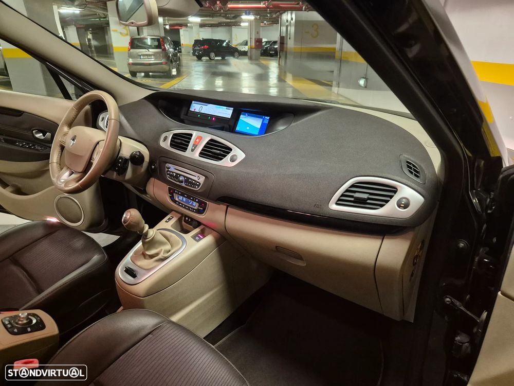 Renault Grand Scénic 1.5 dCi Luxe 7L - 35