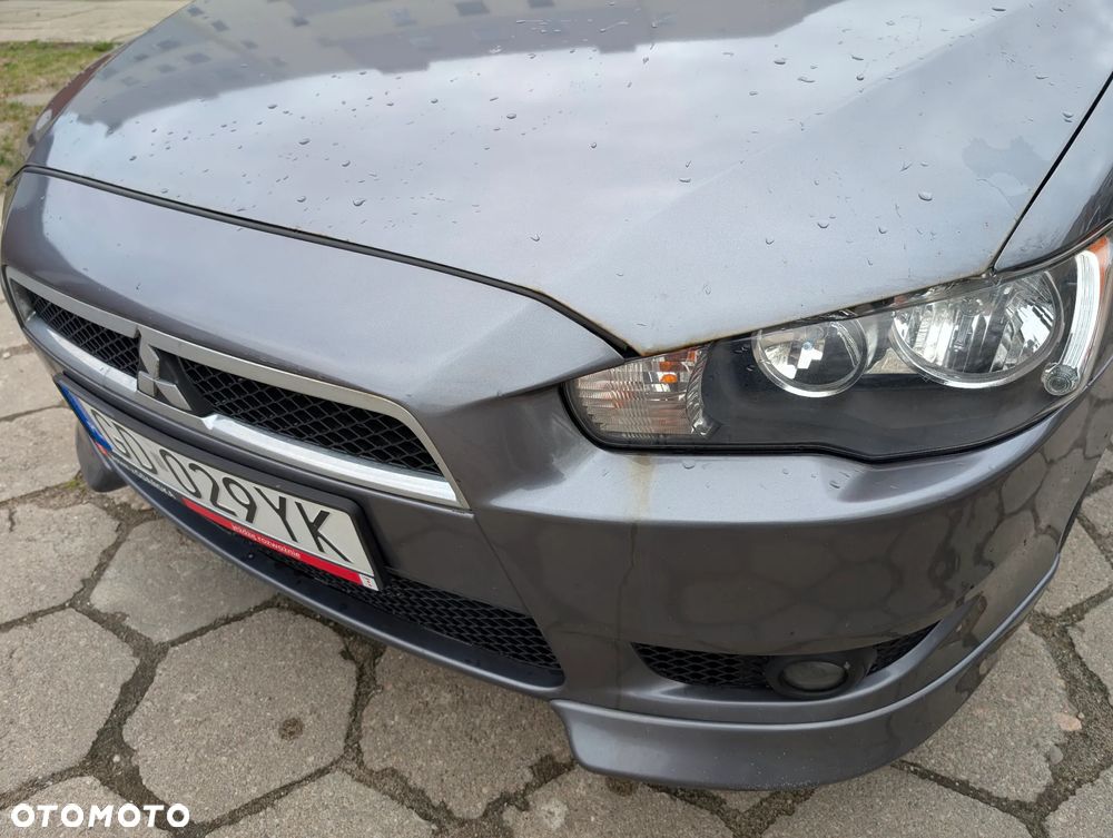 Mitsubishi Lancer 1.8 Intense - 21