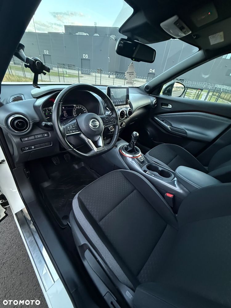 Nissan Juke 1.0 DIG-T N-Connecta - 39
