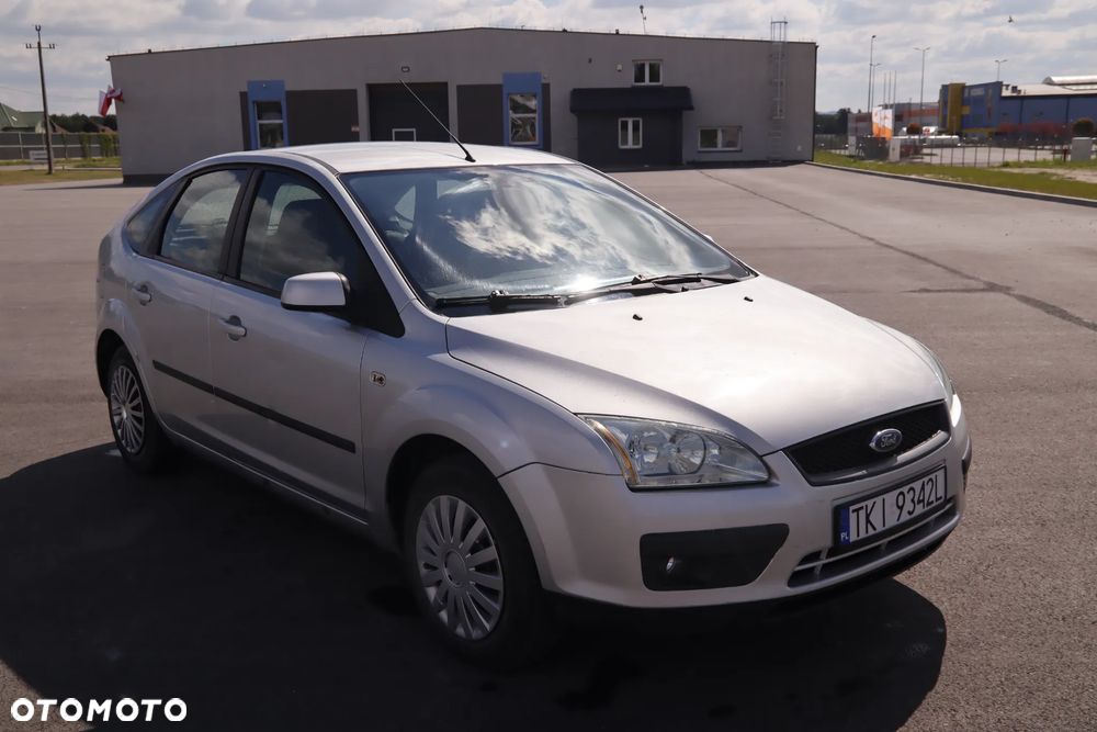 Ford Focus 1.6 Trend - 4