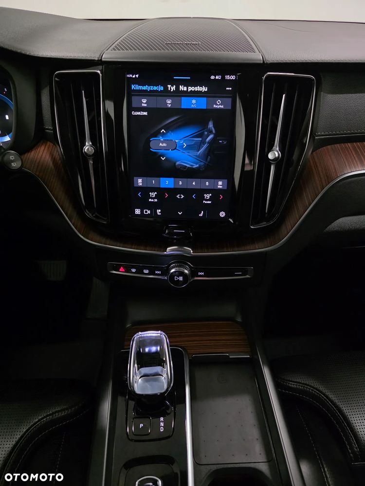 Volvo XC 60 B5 D AWD Geartronic Inscription - 12