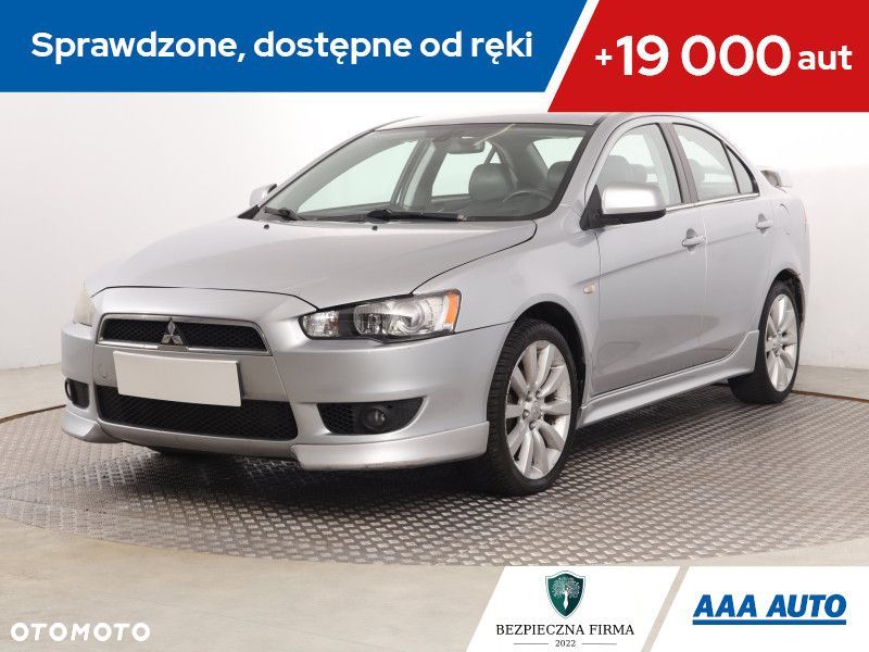 Mitsubishi Lancer - 2