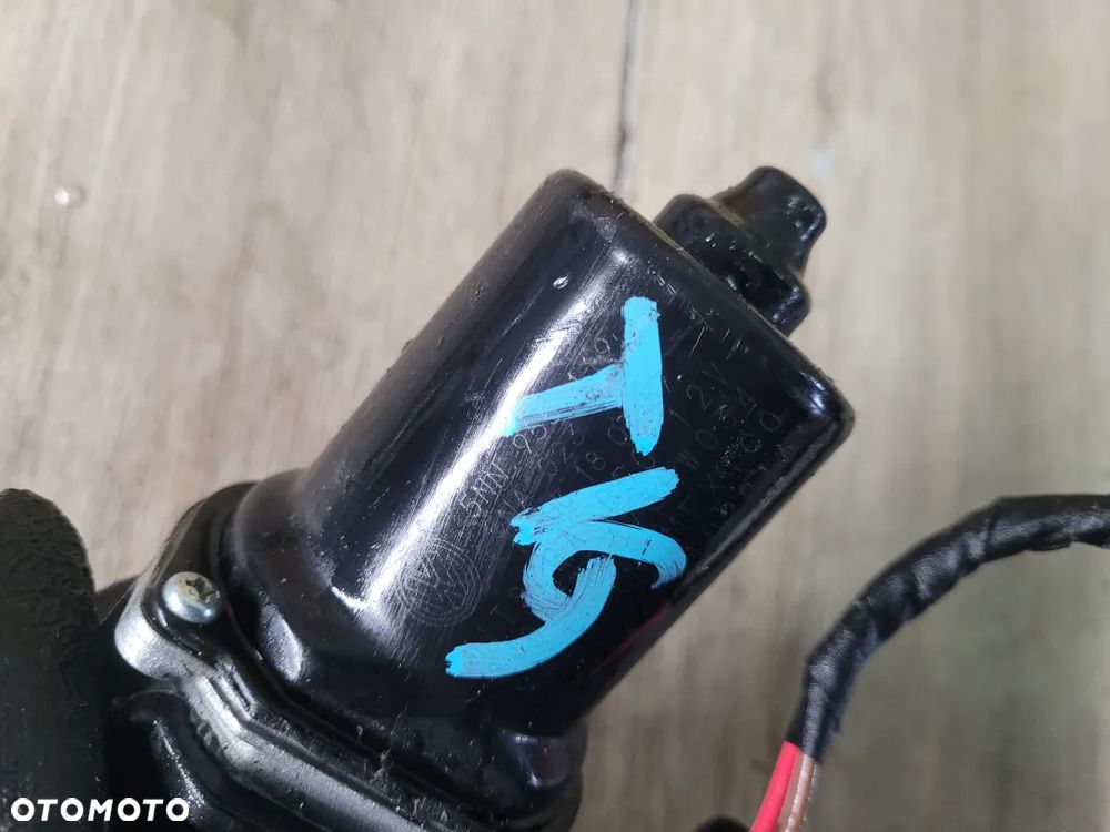 Silniczek wycieraczek przód VW Tiguan II 2018r Europa 5NN955119 - 3