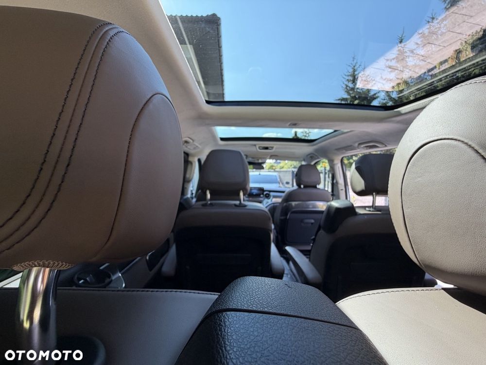 Mercedes-Benz Klasa V 300 d Exclusive 9G-Tronic (d³ugi) - 22