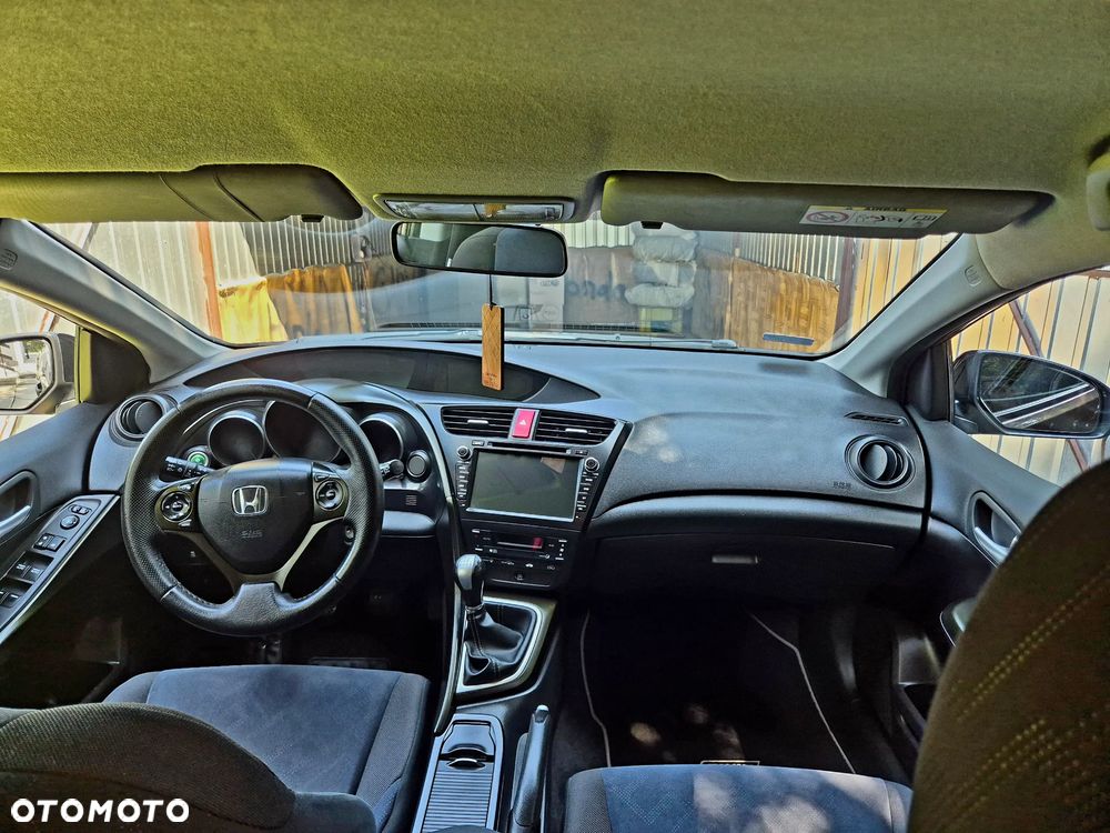 Honda Civic 1.8 Executive - 13