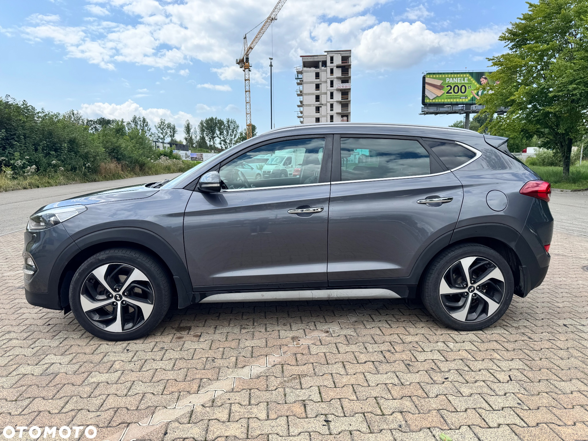 Hyundai Tucson - 2