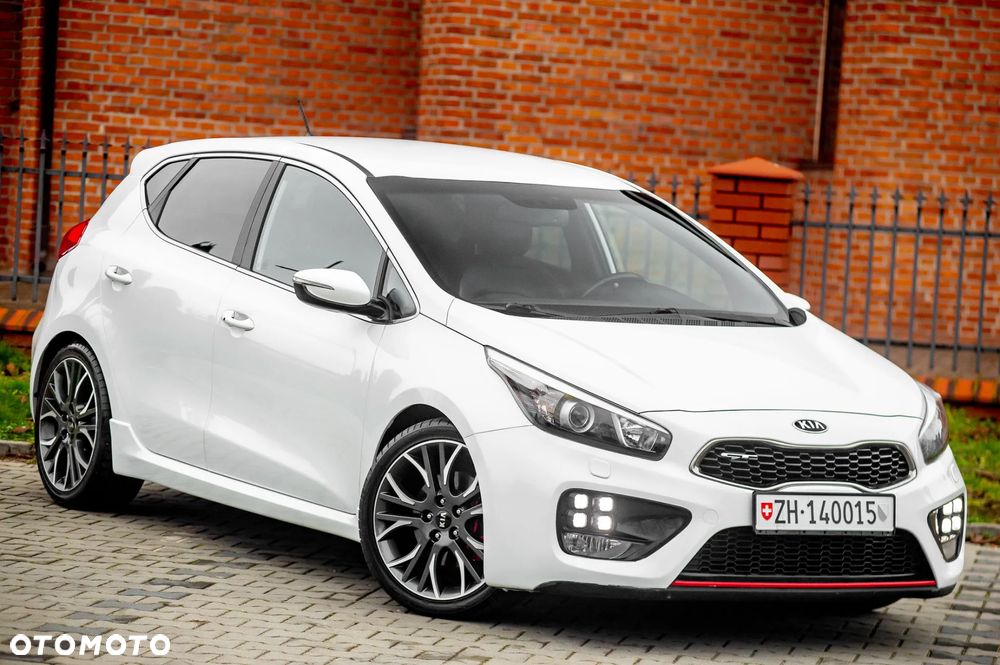 Kia Ceed 1.6 T-GDI GT-Challenge - 2
