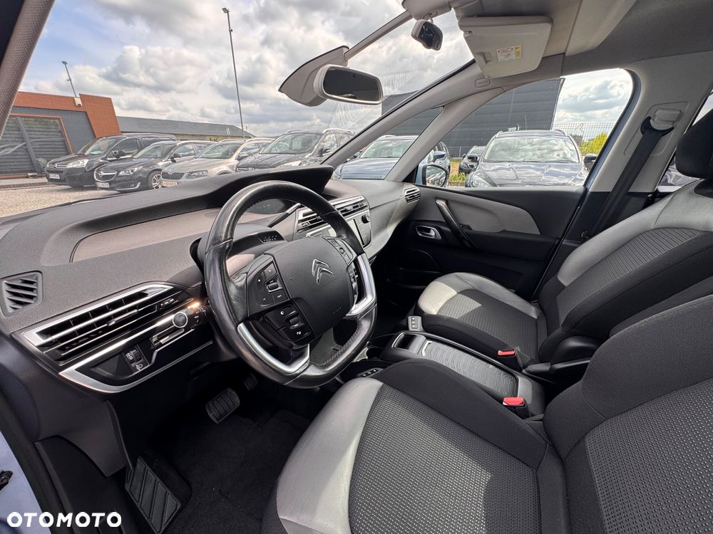 Citroën C4 Picasso e-HDi 115 ETG6 Exclusive - 20