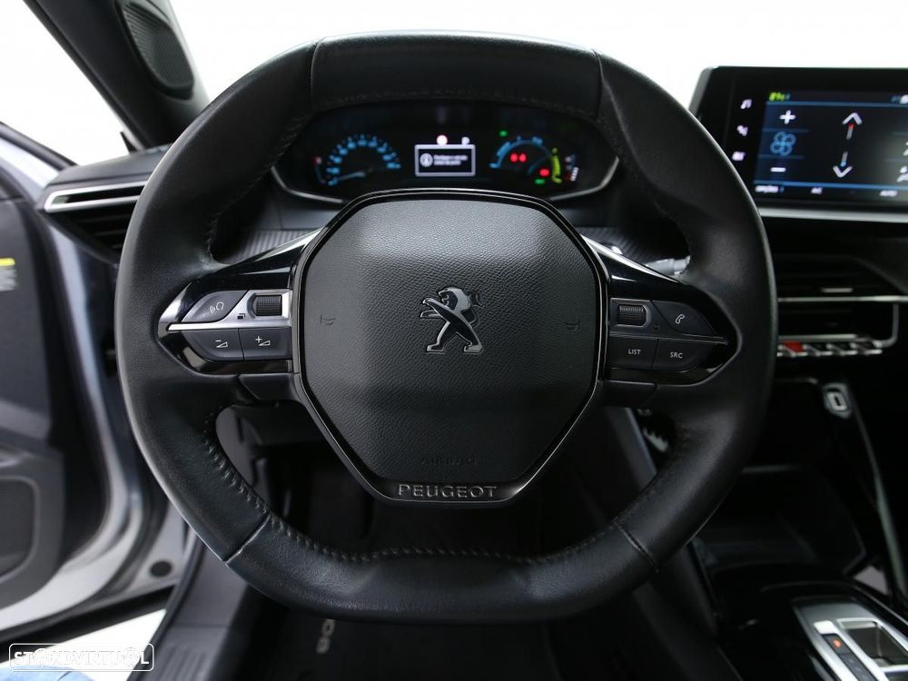 Peugeot e-2008 50 kWh Active Pack - 21