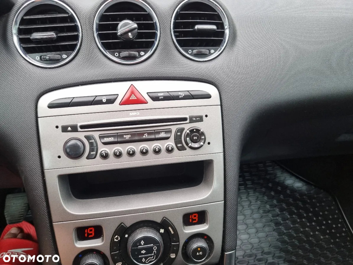 Peugeot 308 1.6 Premium Plus - 34